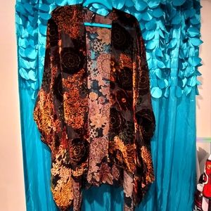 Torrid kimono one size